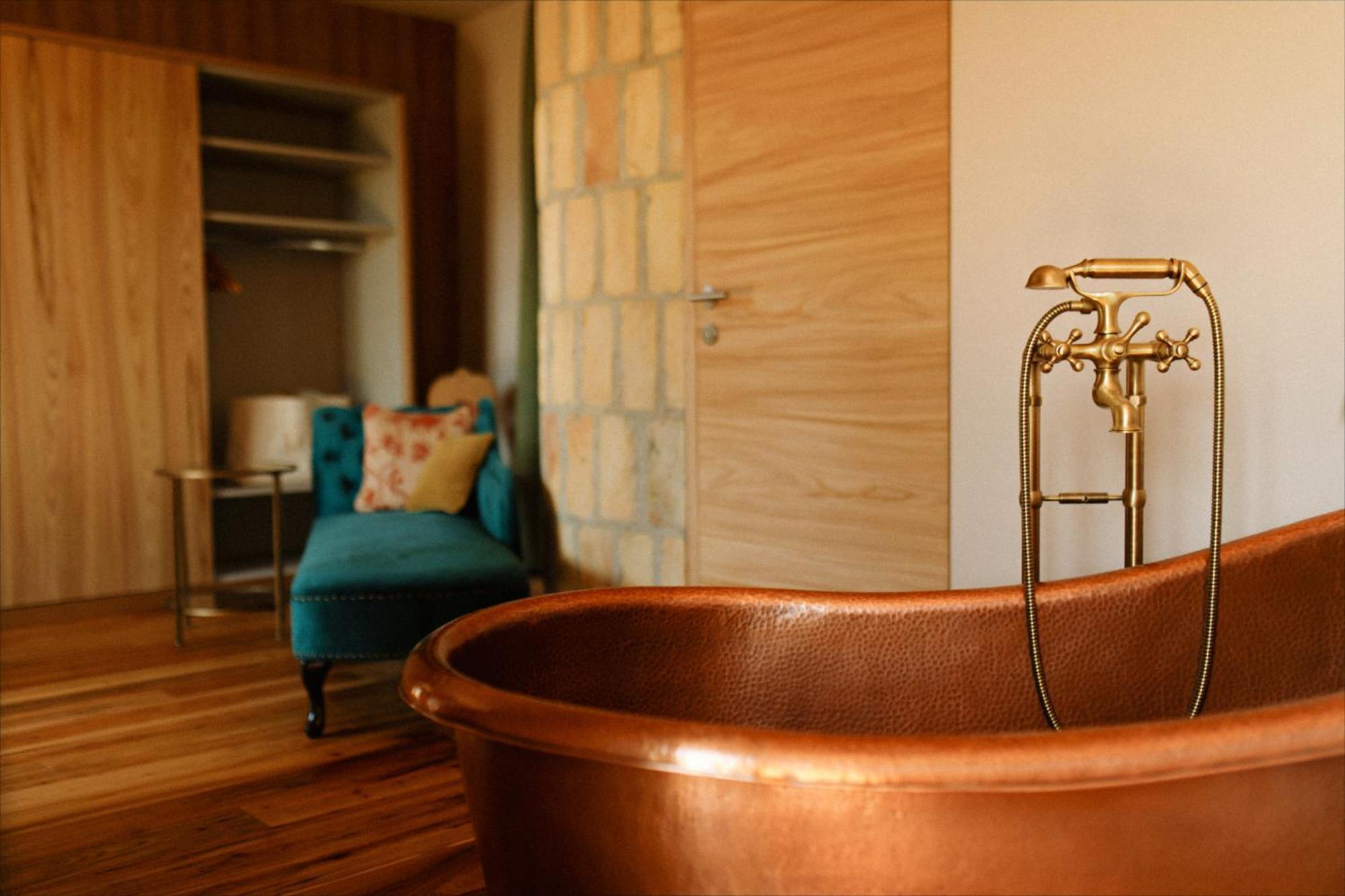 Langenmantel Historic Suites Термено Екстер'єр фото